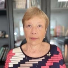 Попова Нина